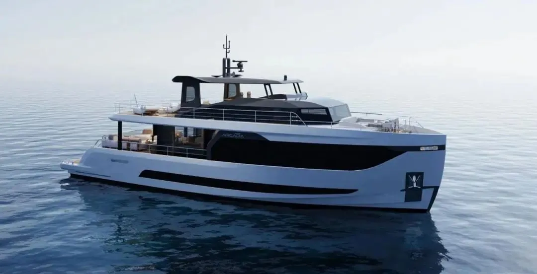 意大利Arcadia Yachts完成A96new系列第四艘交付 意大利Arcadia Yachts完成A96new系列第四艘交付